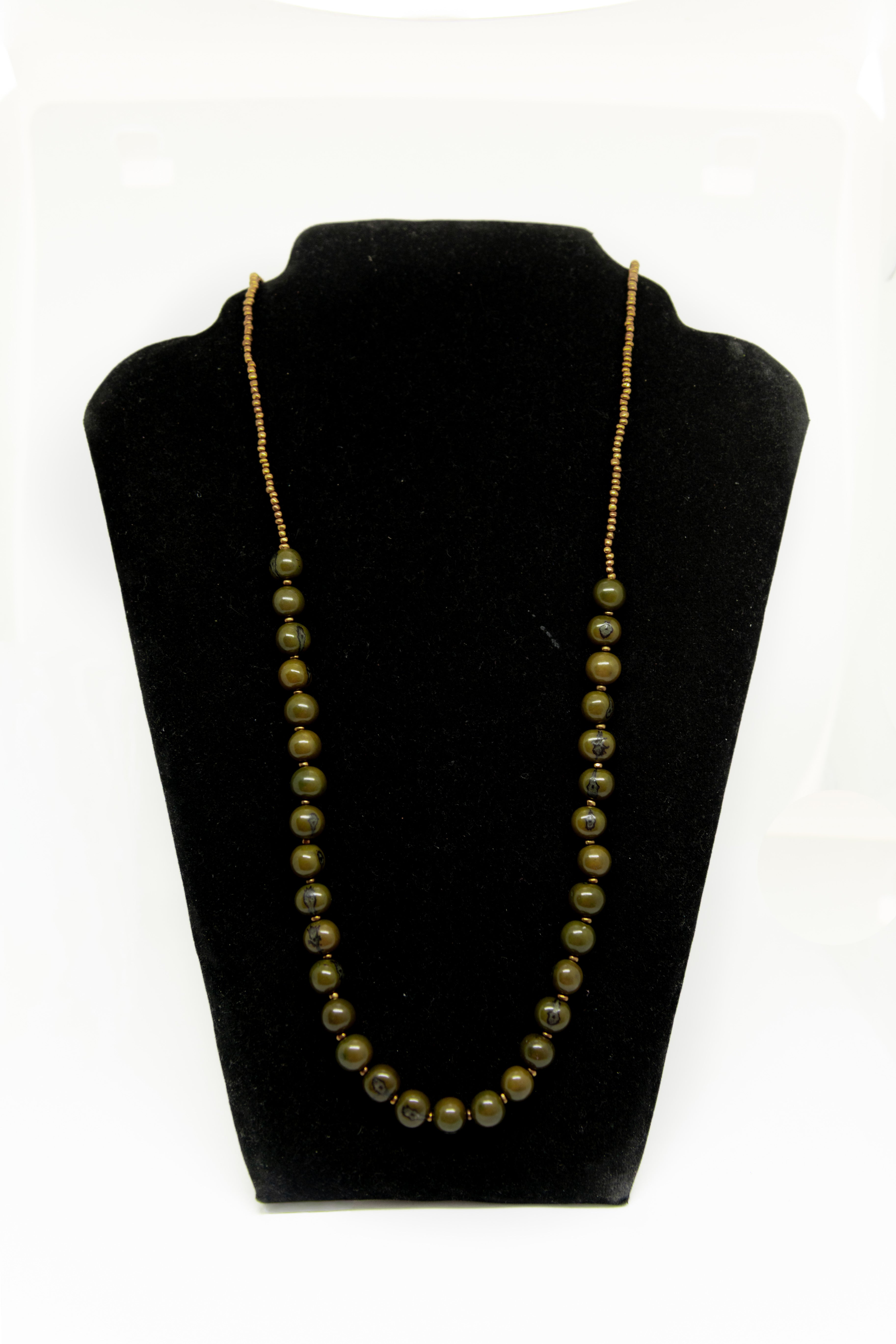 Río Necklace